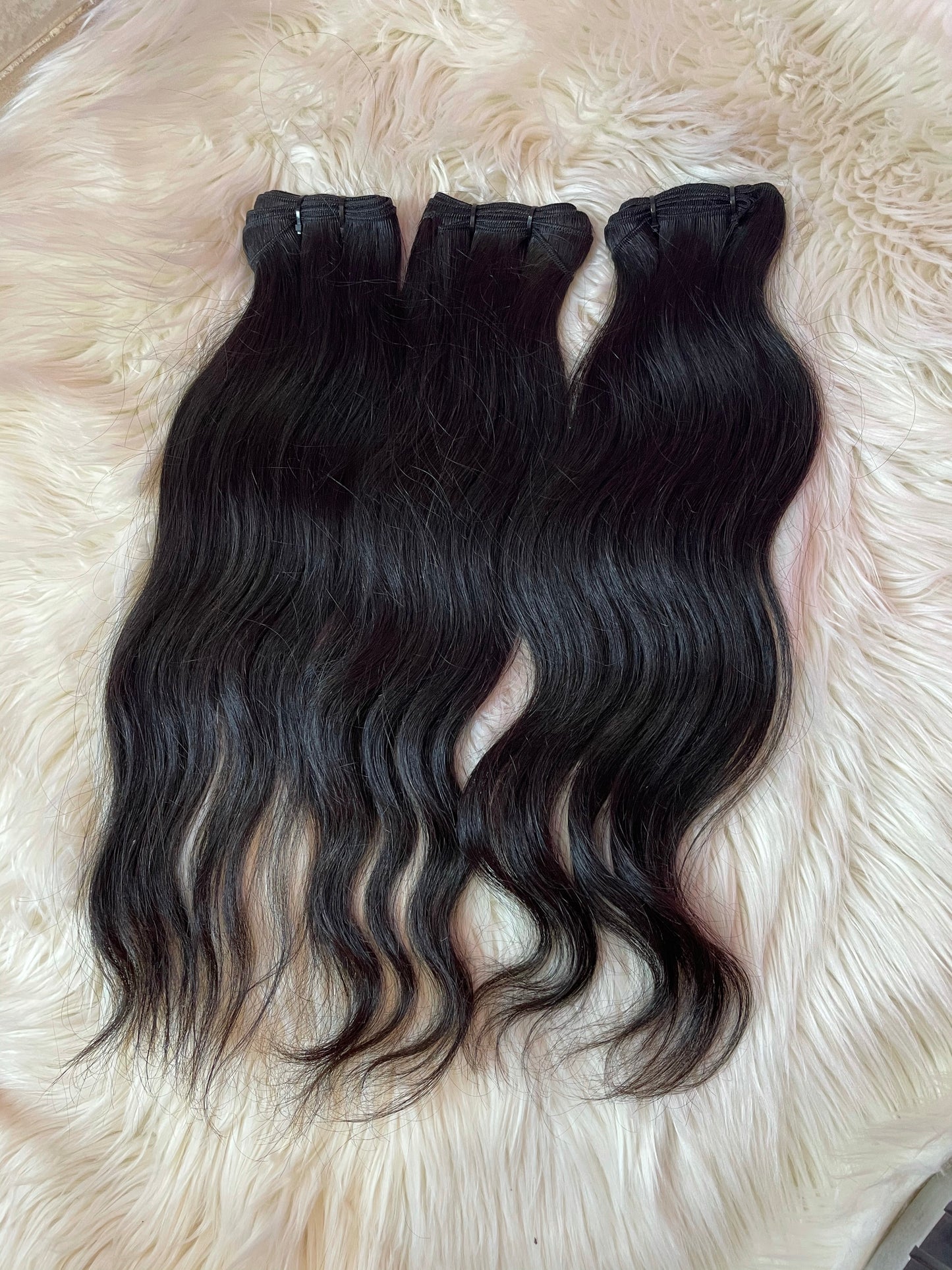 Indonesian Natural Raw Wavy Bundles 