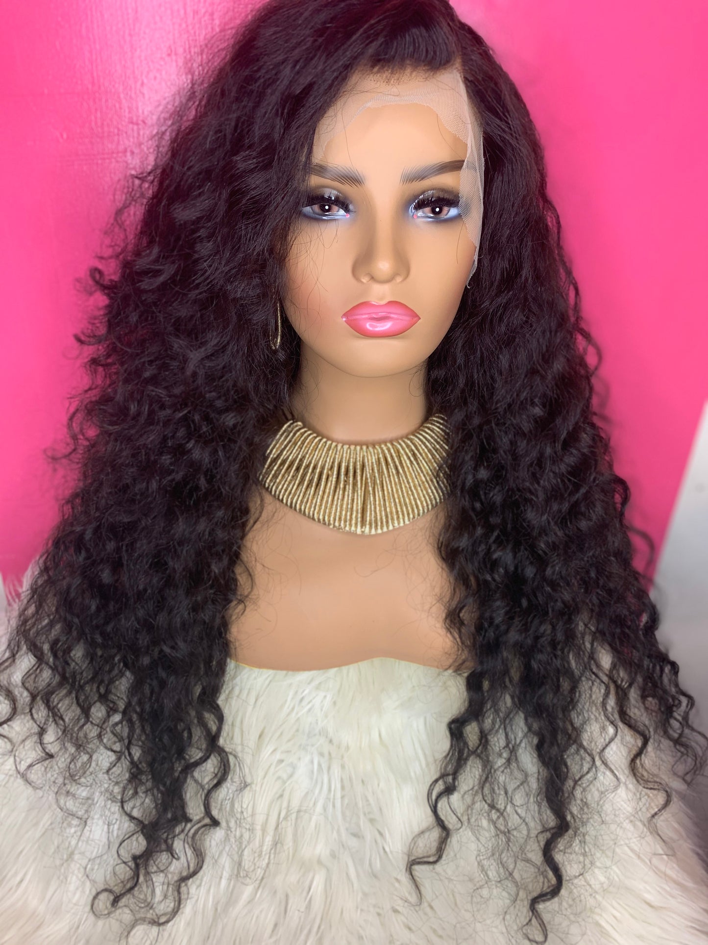 26" long curlynwig